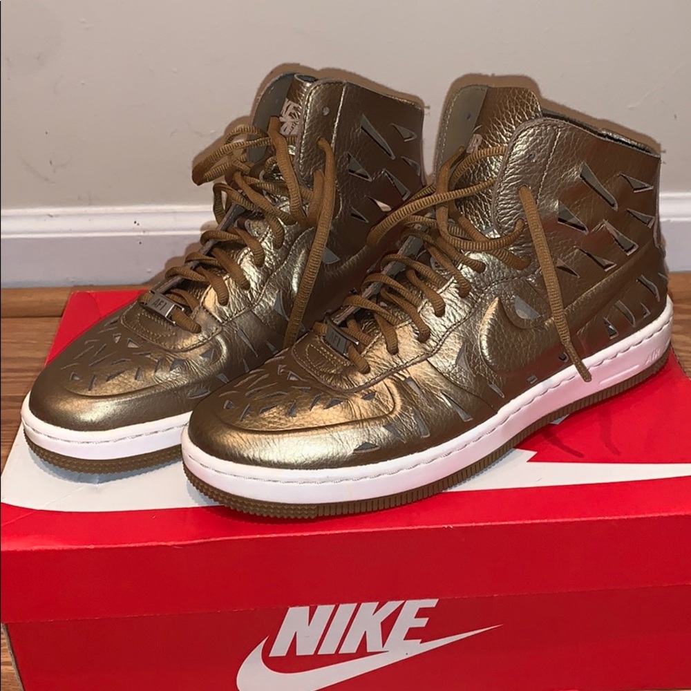 Ultra Force Nike
